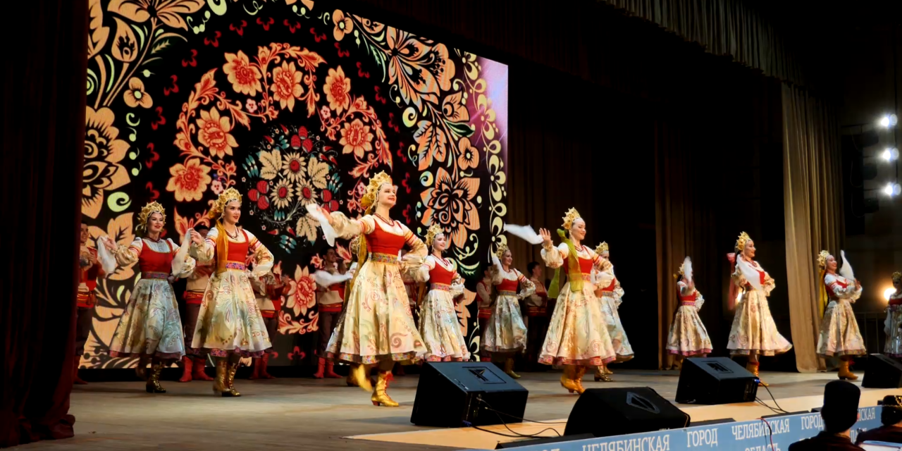Концерт государственного ансамбля песни и танца Республики Татарстан